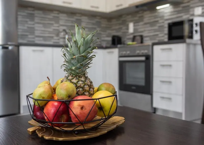 Emanouela\'S Apartement In The Center Of Adamas