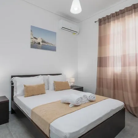 Emanouela'S Apartement In The Center Of Adamas Exterior photo