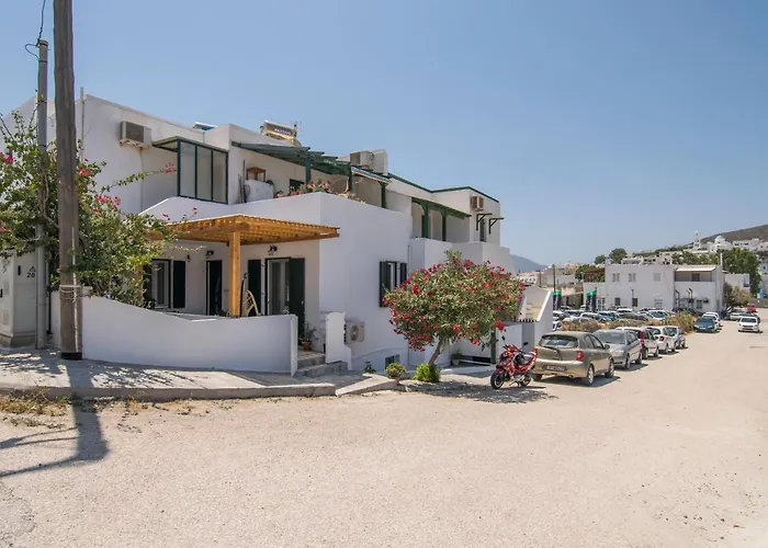 Emanouela\'S Apartement In The Center Of Adamas