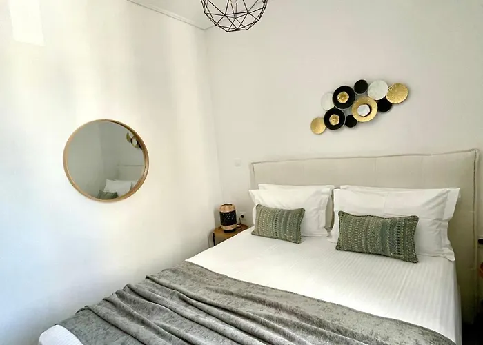 Emanouela\'S Apartement In The Center Of Adamas